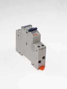001. Automatische zekering Natuurlijk