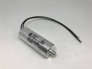 099. Condensator 4µf